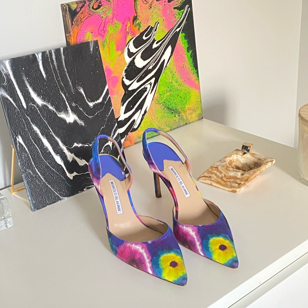 Manolo Blahnik slingbacks